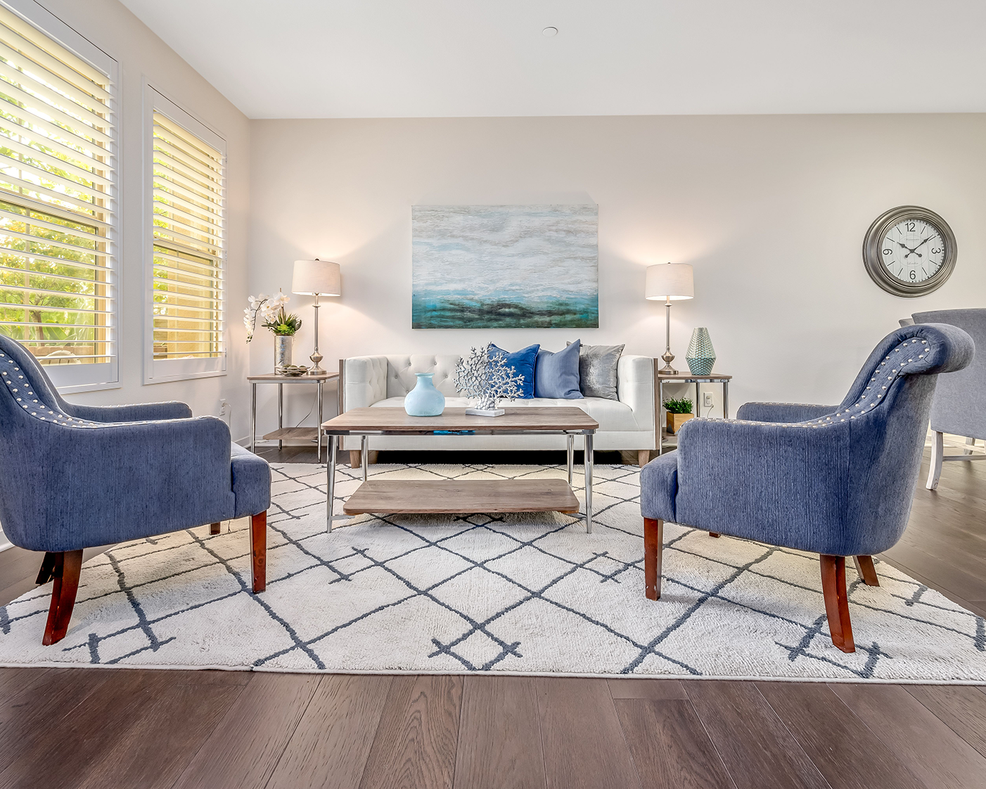 Soggiorno valorizzato con intervento di home staging
